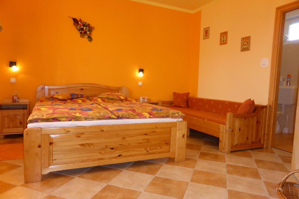 Napfeny Apartman Es Vendeghaz Egerszalók Kamer foto